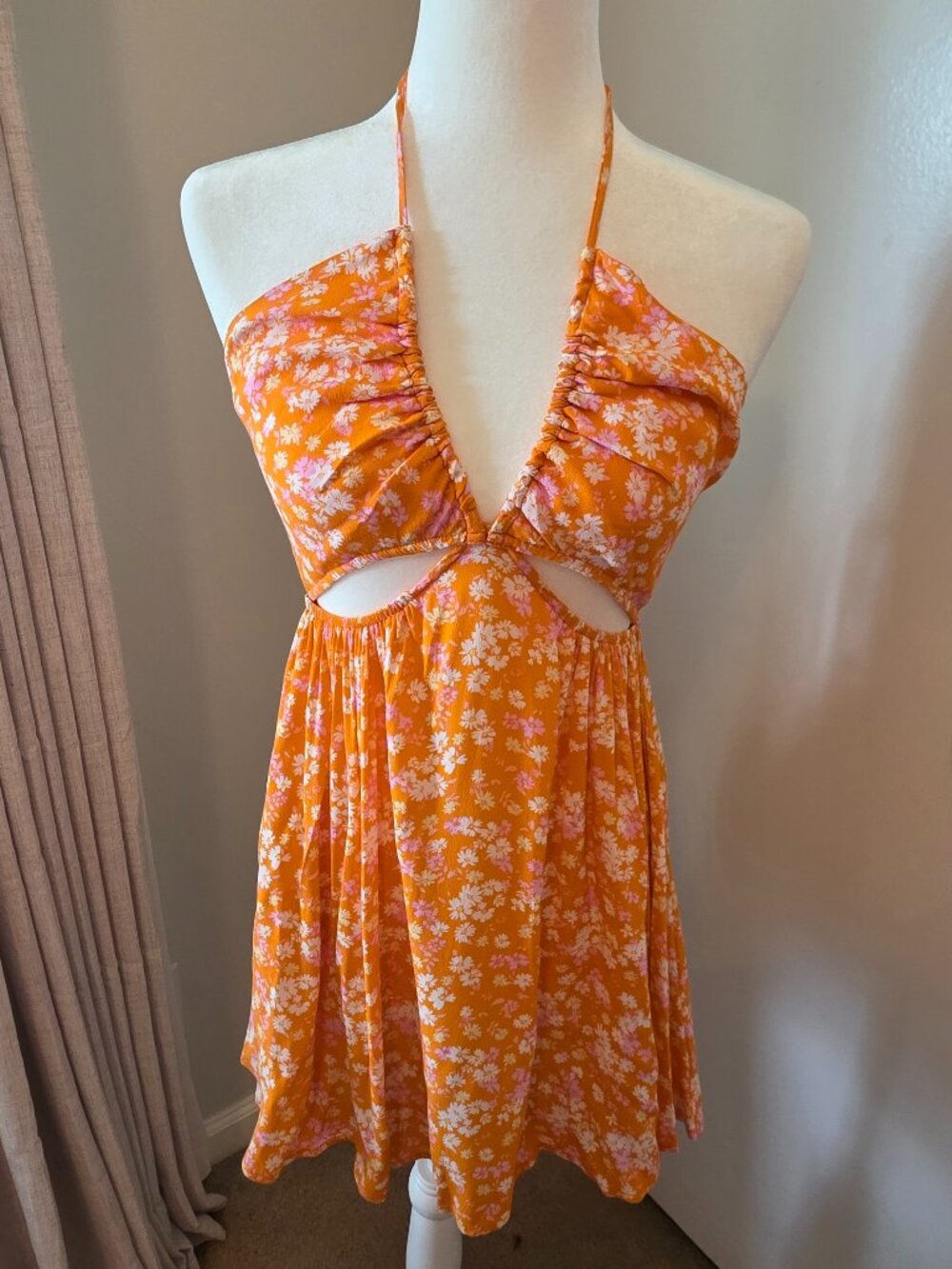 Sky To Moon Dress Mini Orange Summer Beach Halter Floral Cutout Open Back Medium